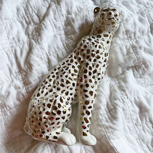 COPY - Ceramic cheetah statue ✨ - Picture 2 of 5